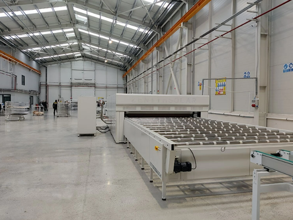 Jak laminator modułowy poprawia jakość paneli słonecznych